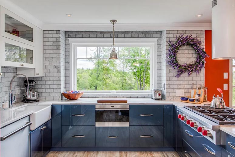 high-gloss-acrylic-cabinets