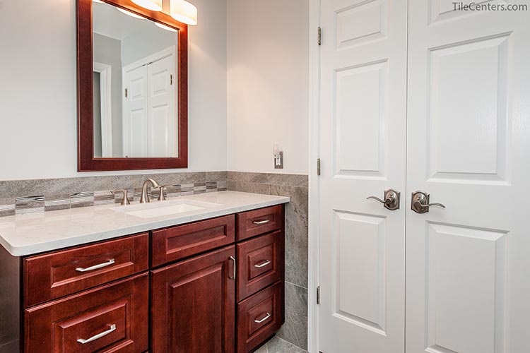 Modern Master Bathroom Vanity