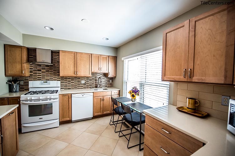 Kitchen cabinets for optimized kitchen storage