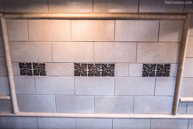 Traditional Beige Kitchen Backsplash Tile