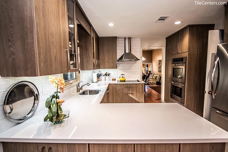 White Kitchen Countertop