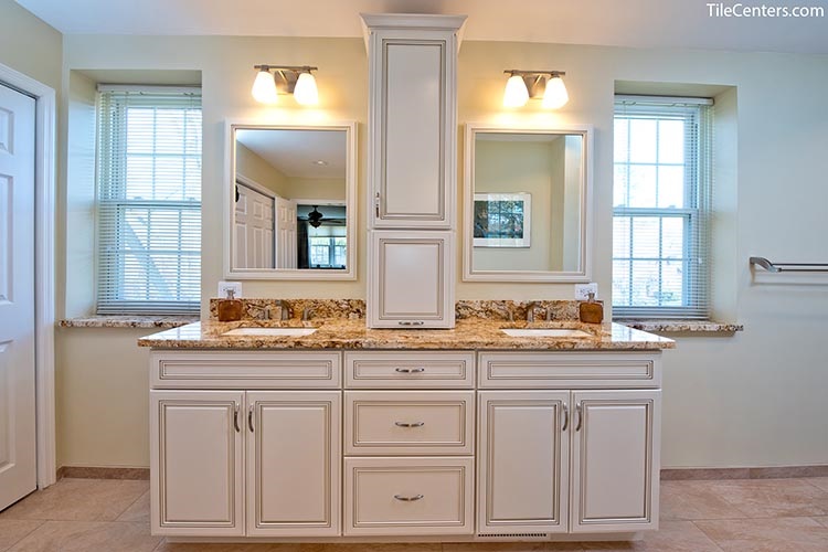 Classic Bathroom design with warm colors - Potomac, MD 20854