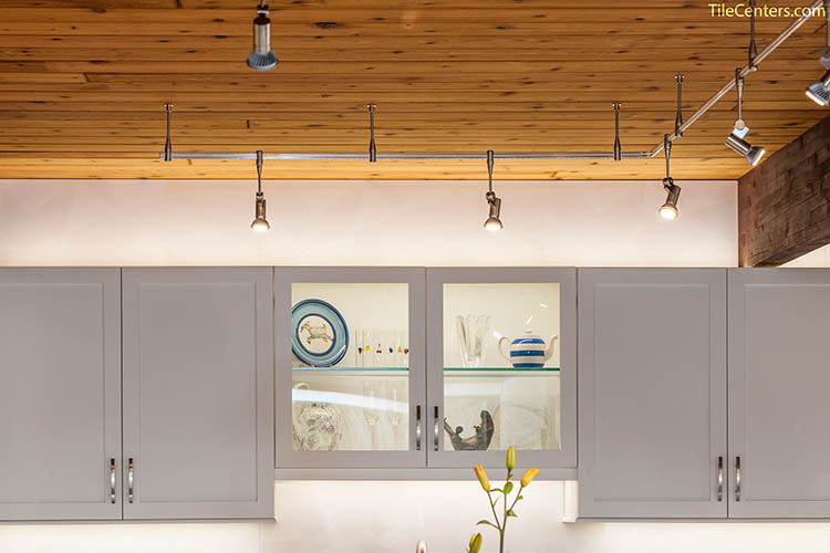 White Kitchen Cabinets