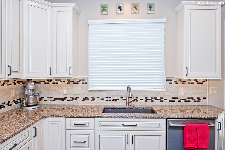 Traditional Kitchen Remodel with White Cabinets